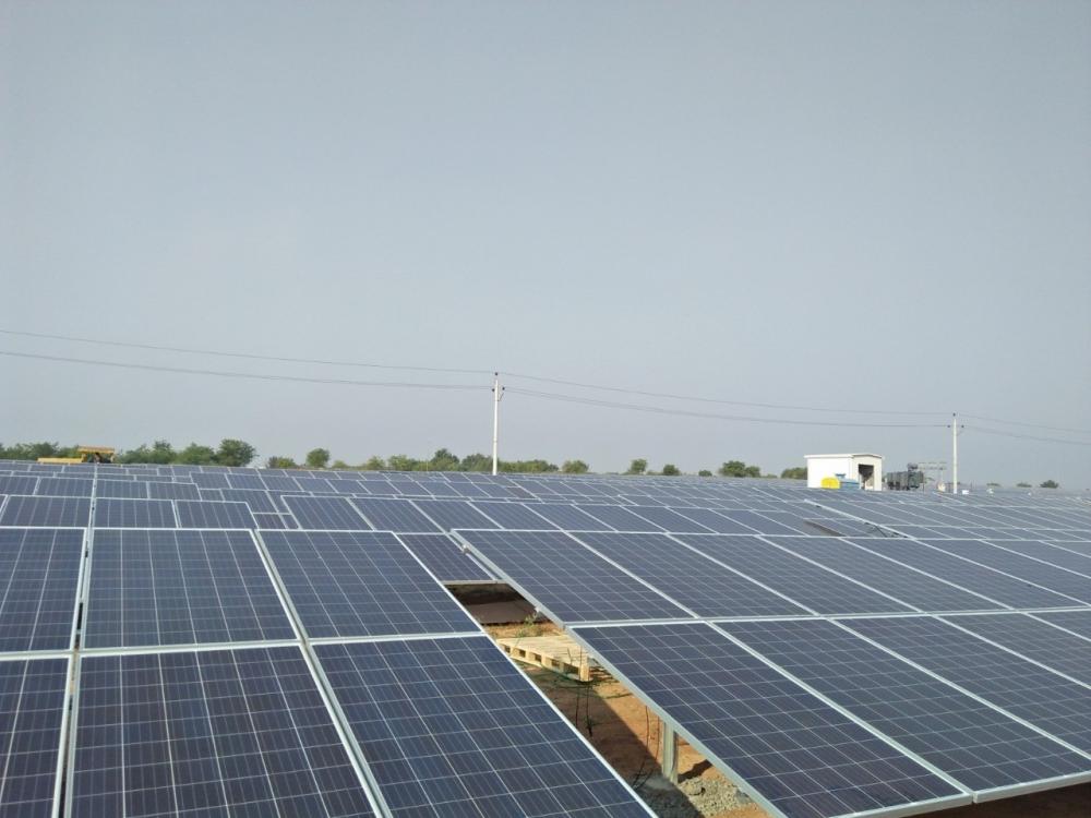 The Weekend Leader - Adani Green Energy to acquire 40 MW solar project in Odisha